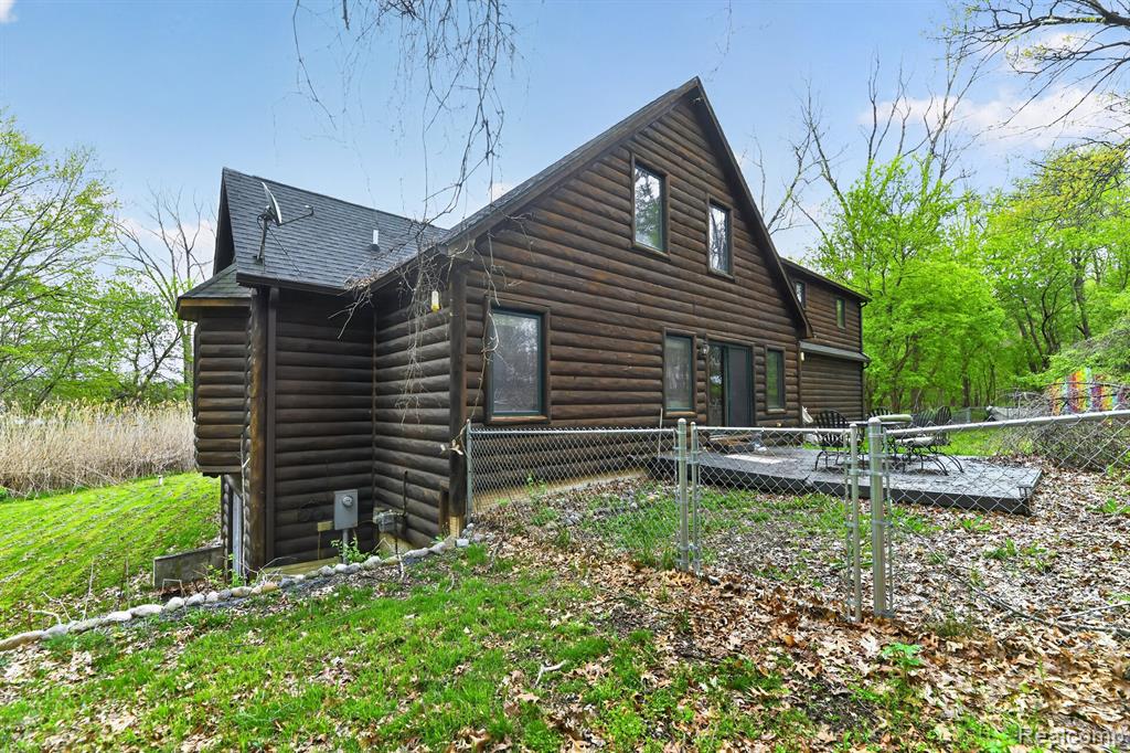 3845 Lake Lapeer Drive, Metamora, MI 48455 — Photo 47