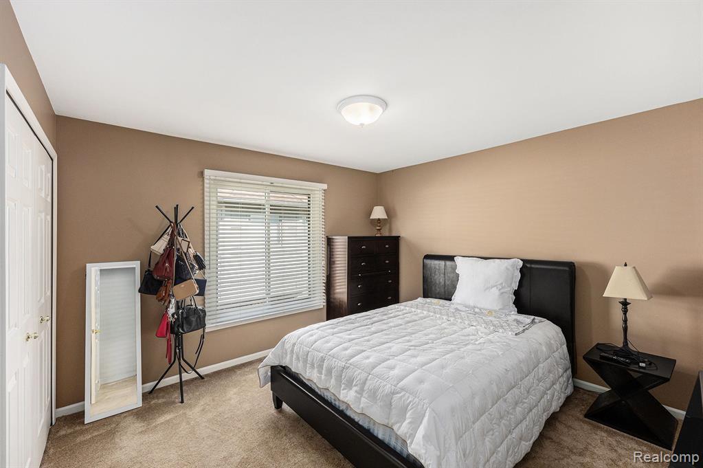 54550 CABRILLO Drive, Macomb, MI 48042 — Photo 18