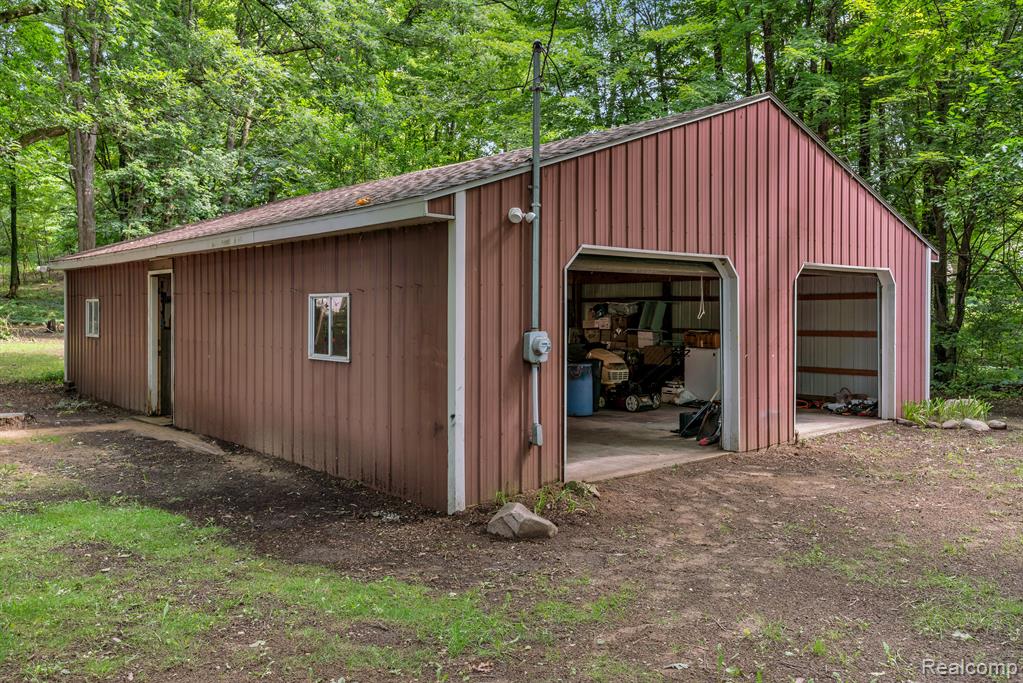 8188 BIRCH RUN Road, Millington, MI 48746 — Photo 29