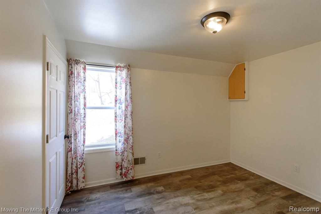 7373 Valley Drive, Brighton, MI 48116 — Photo 25