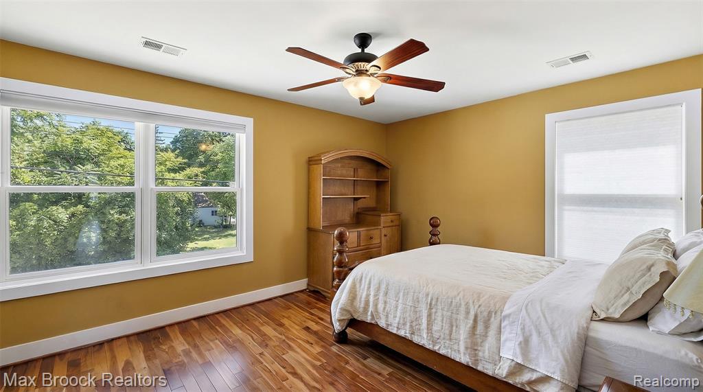 2022 Willow Beach Street, Keego Harbor, MI 48320 — Photo 14