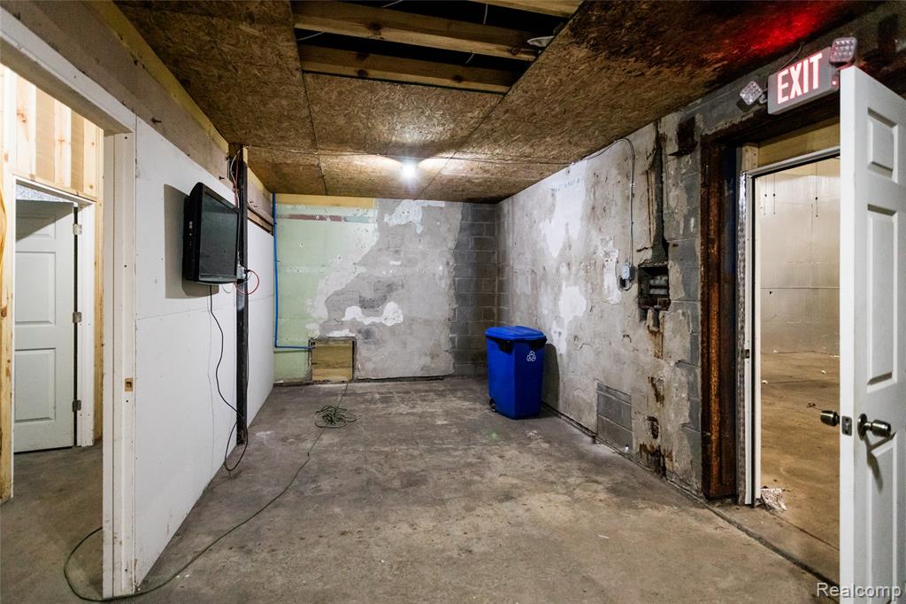 14600 Harper Avenue - Photo 4