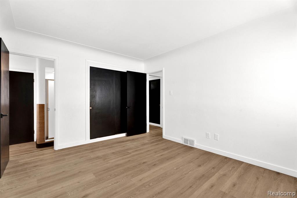 2580 Walnut Lake Road, West Bloomfield, MI 48323 — Photo 11
