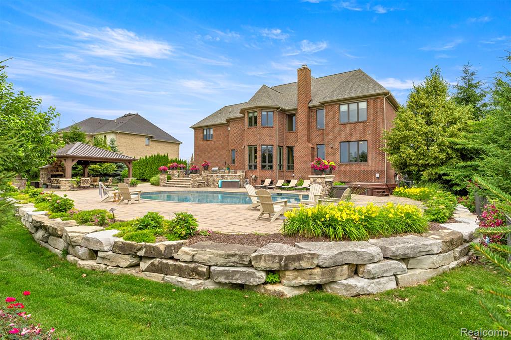 49277 Chianti Drive, Northville, MI 48167 — Photo 60