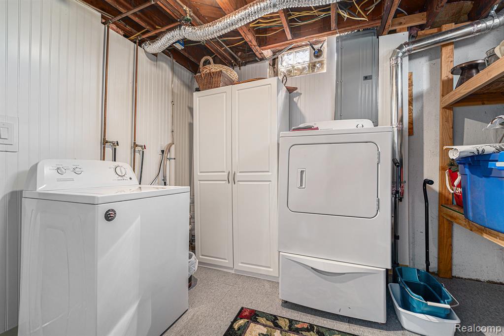 8914 Mercedes, Redford, MI 48239 — Photo 22