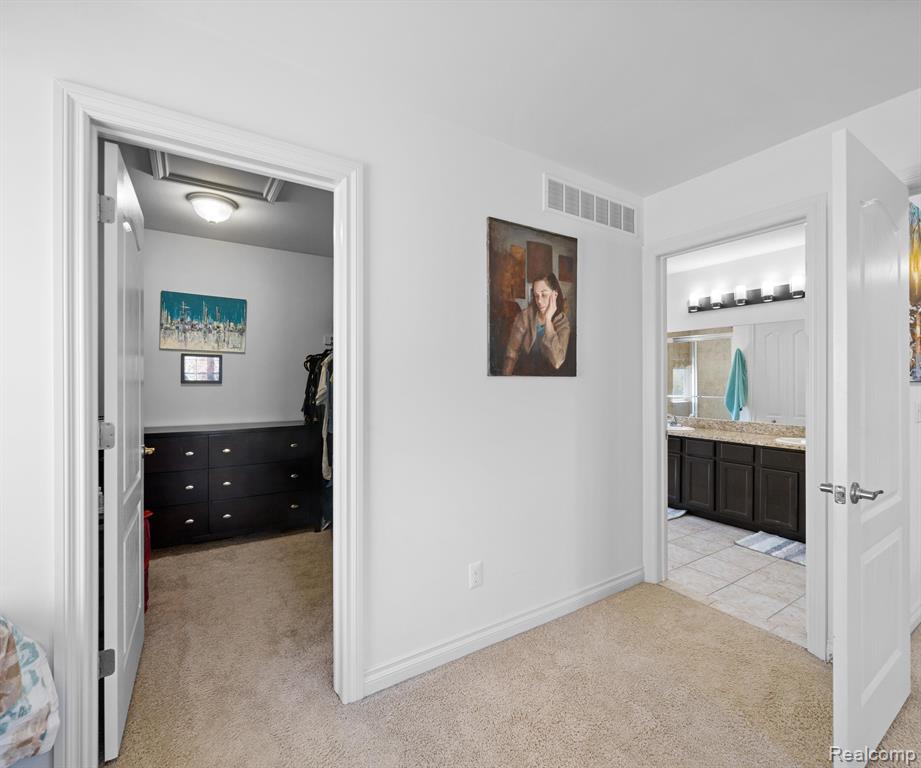 43442 CHERRYWOOD Lane, Canton, MI 48188 — Photo 18