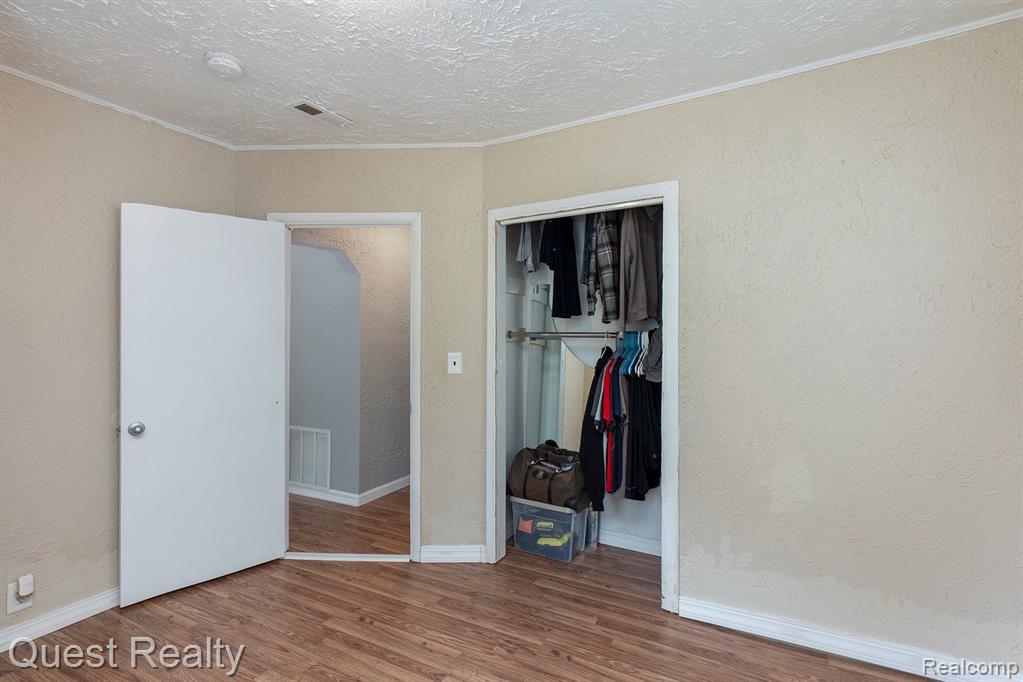 731 EMERSON Avenue, Pontiac, MI 48340 — Photo 12