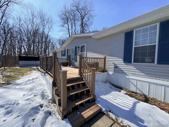 2500 Mann #218 Road, Clarkston, MI — Photo 2