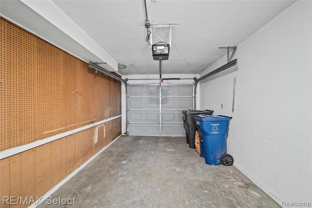 4020 Park Forest Drive Drive, Flint, MI 48507 — Photo 18