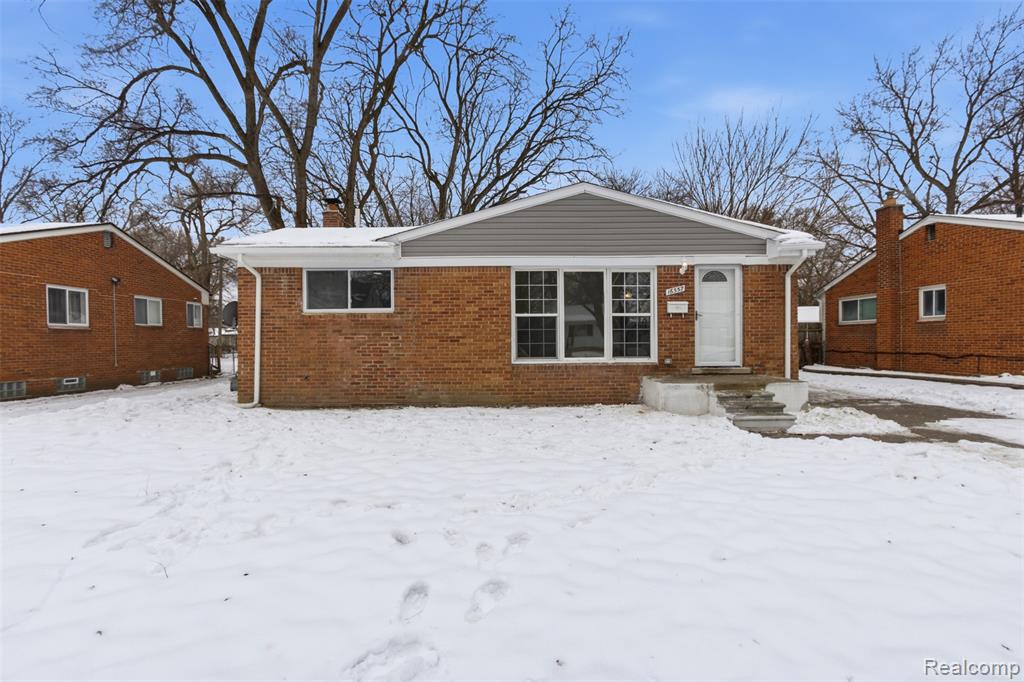 16557 Lenore, Detroit, MI 48219 — front exterior