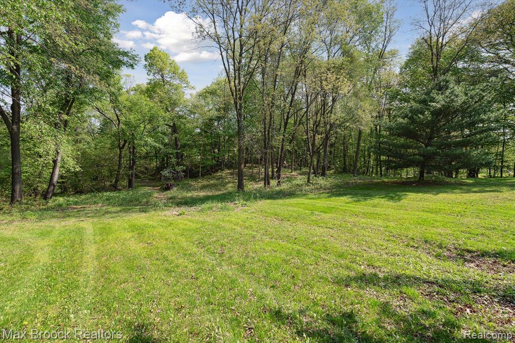 67 SUUPPI Drive, Lapeer, MI 48446 — Photo 20