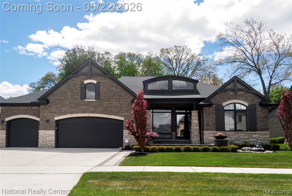 14170 Kings Park Court, Utica, MI 48315