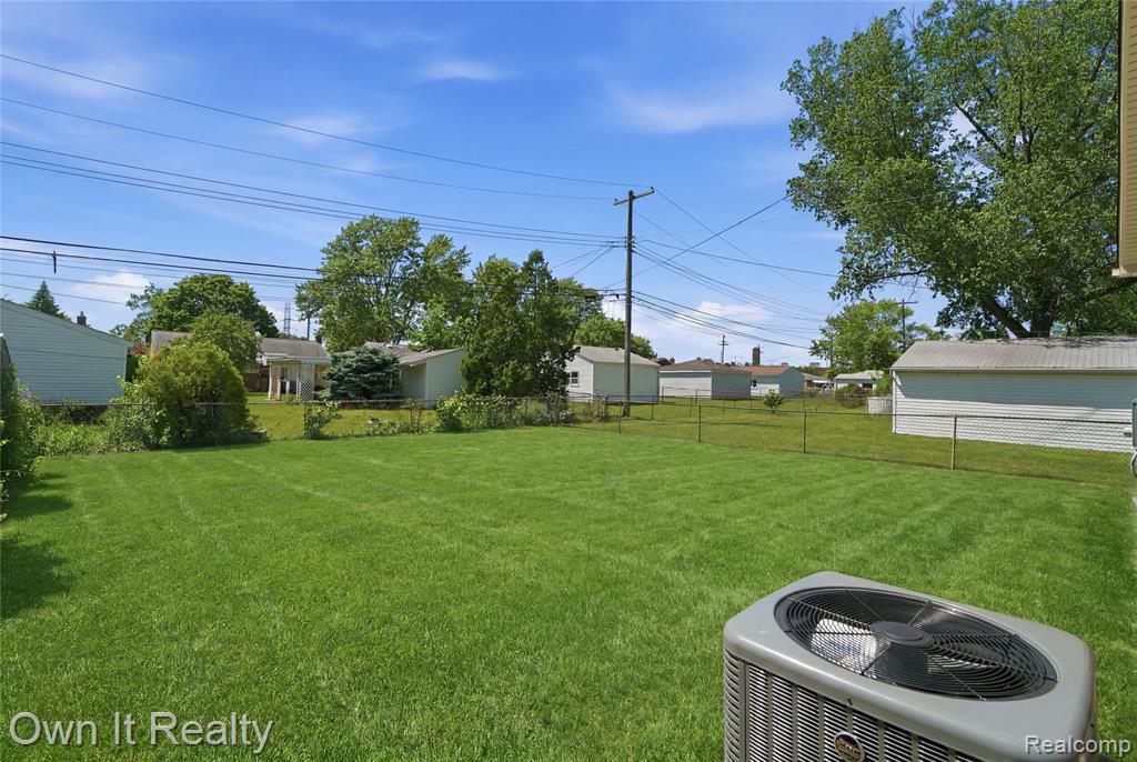 7606 Margaret Street, Taylor, MI 48180 — Photo 31