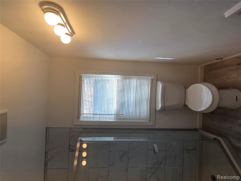 7211 Paige Avenue, Warren, MI 48091 — Photo 12