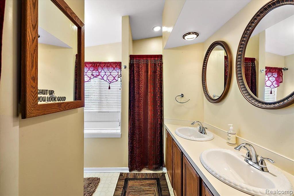 480 Timberwood Trail, Ortonville, MI 48462 — Photo 31