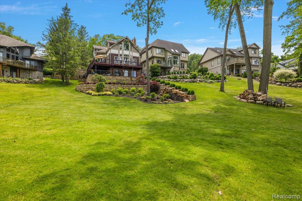 1739 Ridge Road, White Lake, MI 48383 — Photo 69