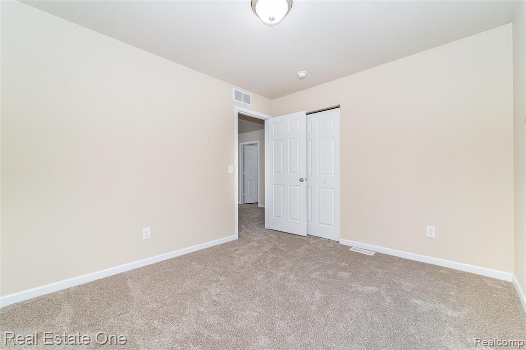 750 Dewars Street, Howell, MI 48843 — Photo 28