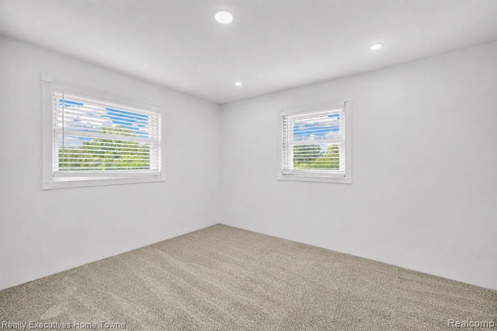 5938 Avalon Circle, Lexington, MI 48450 — Photo 13