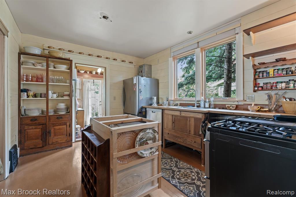 516 S Laurel Street, Royal Oak, MI 48067 — Photo 14