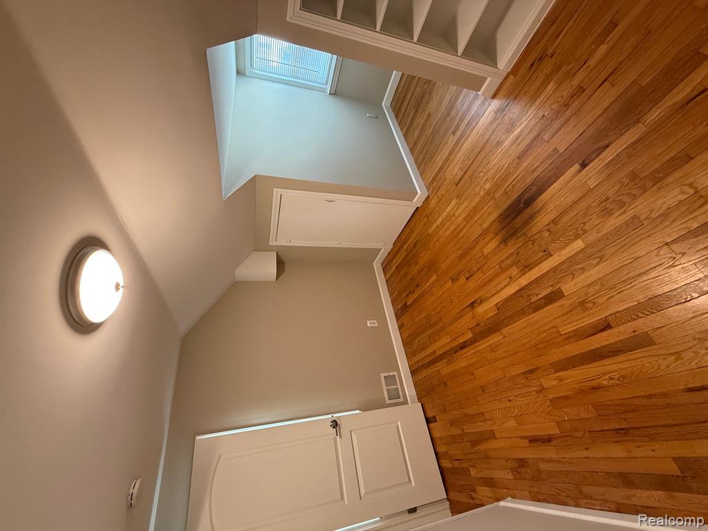 929 PRINCETON Road, Berkley, MI 48072 — Photo 25
