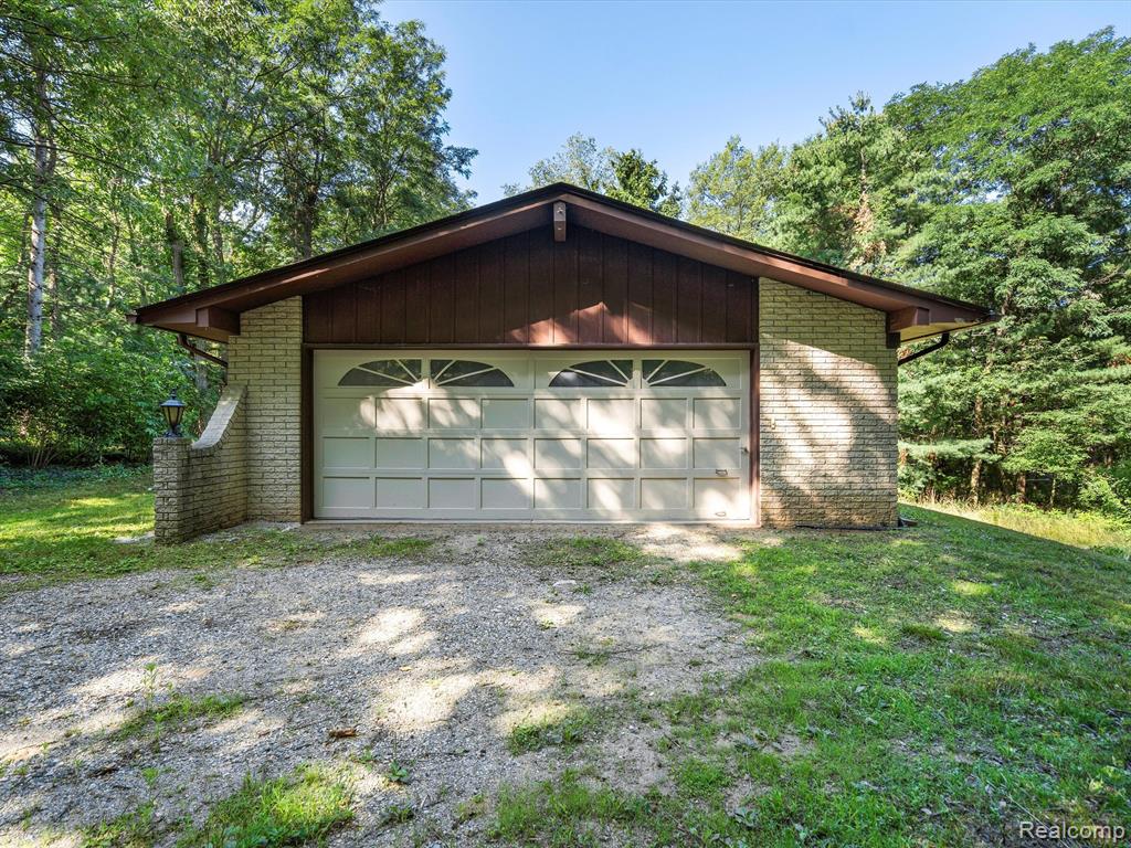 4875 Lockwood Drive, Washington, MI — Photo 7