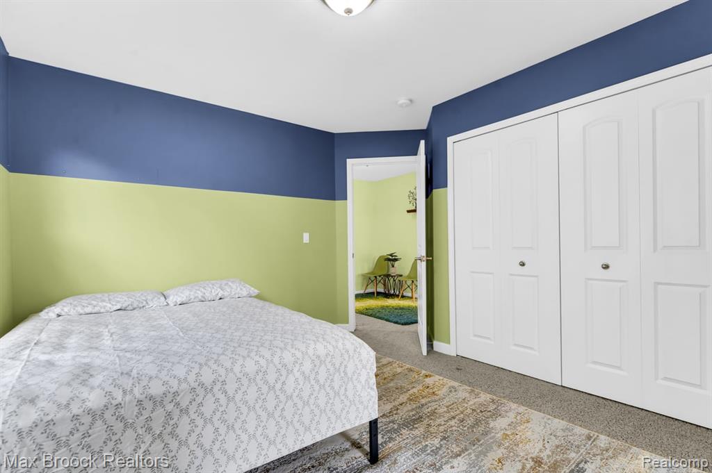 27023 Ladbroke Street, Novi, MI — Photo 35
