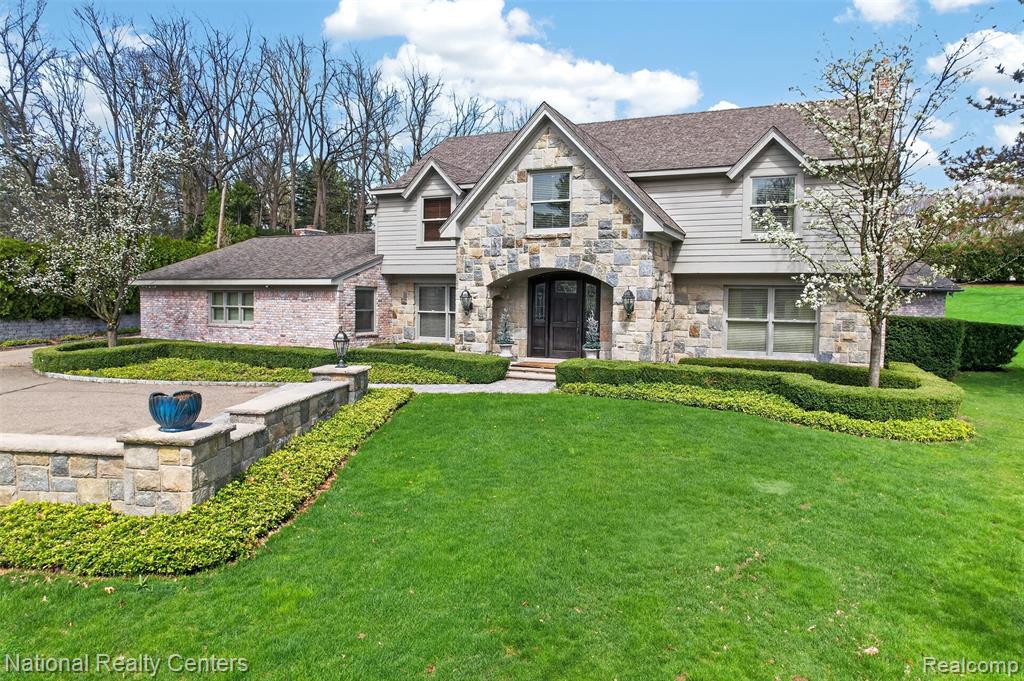 4233 N N Willoway Estates Court, Bloomfield Hills, MI, 48302