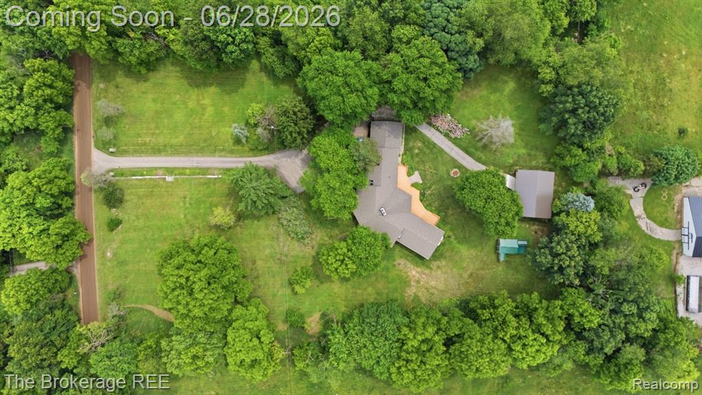 8475 Knox Road, Clarkston, MI 48348 — Photo 68