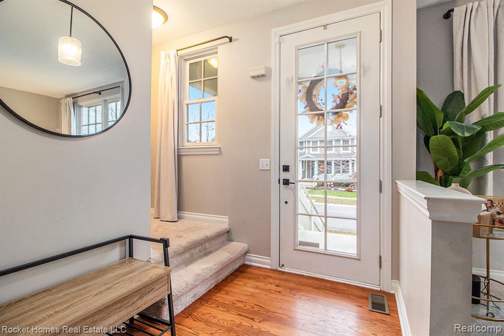 50095 Jackson Lane, Canton, MI 48188 — Photo 3