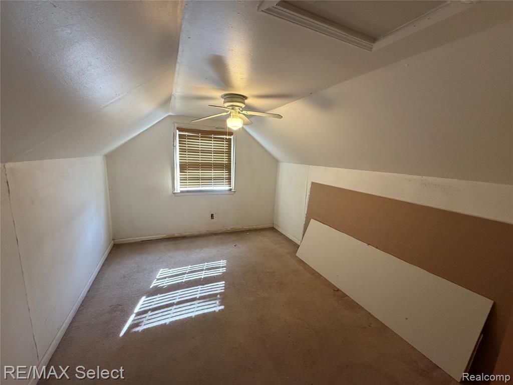 626 W Austin Avenue, Flint, MI 48505 — Photo 9