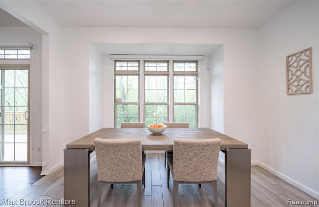 4344 Gateway Circle, West Bloomfield, MI — Photo 10