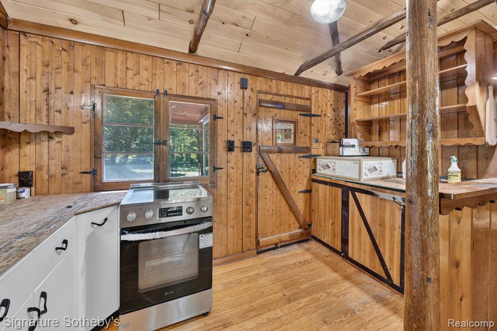 12200 #130 Hadley Road, Gregory, MI 48137 — Photo 16