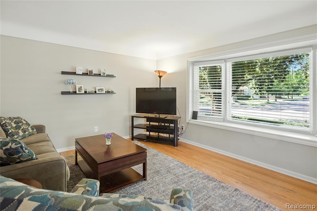 655 Ross Street, Plymouth, MI 48170 — Photo 9