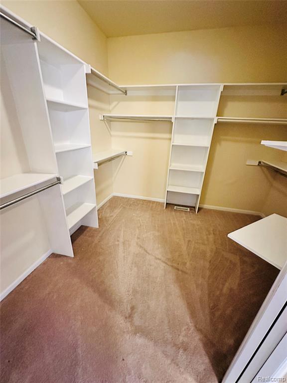7655 JEWELL Ter, West Bloomfield, MI 48323 — Photo 17