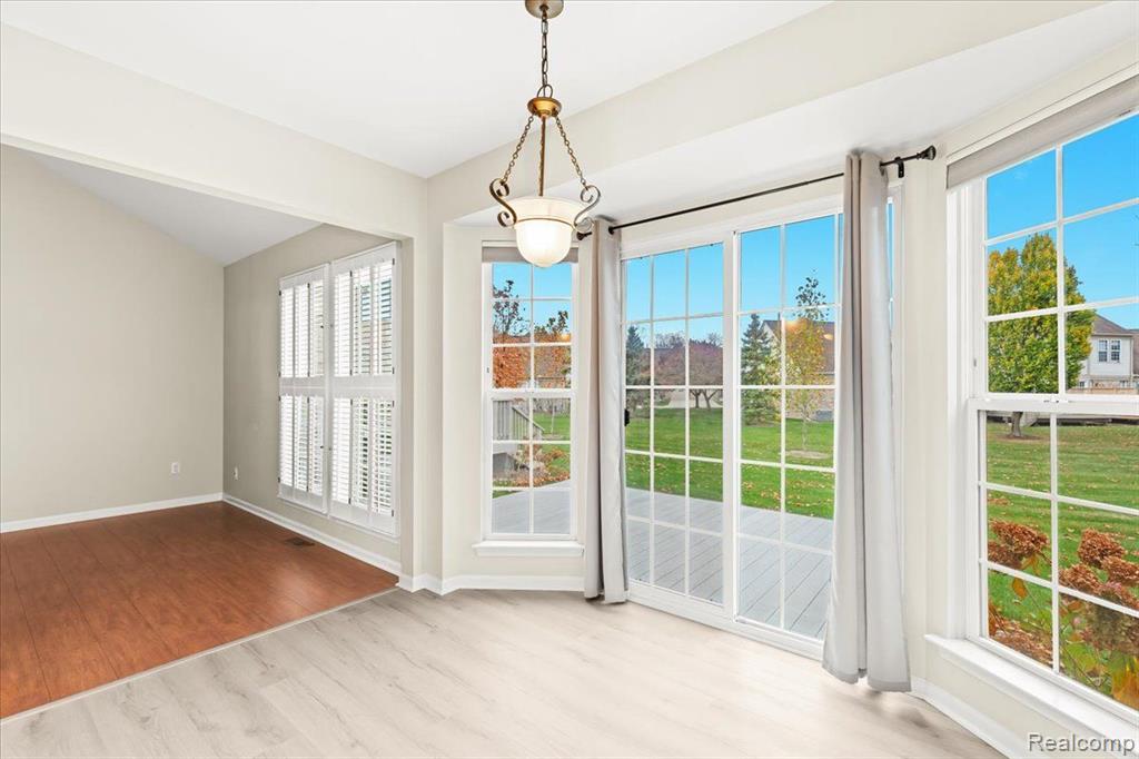 4138 HUNTERS Circle E, Canton, MI 48188 — Photo 15