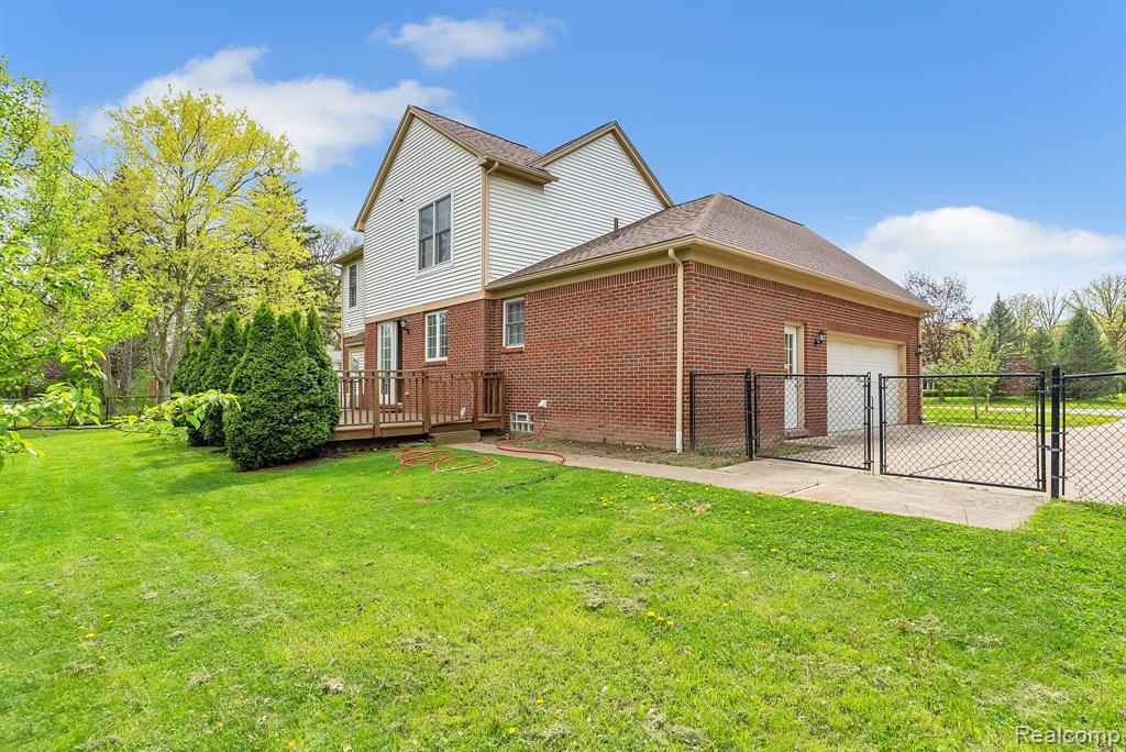 6476 N BECK Road, Canton, MI 48187 — Photo 31