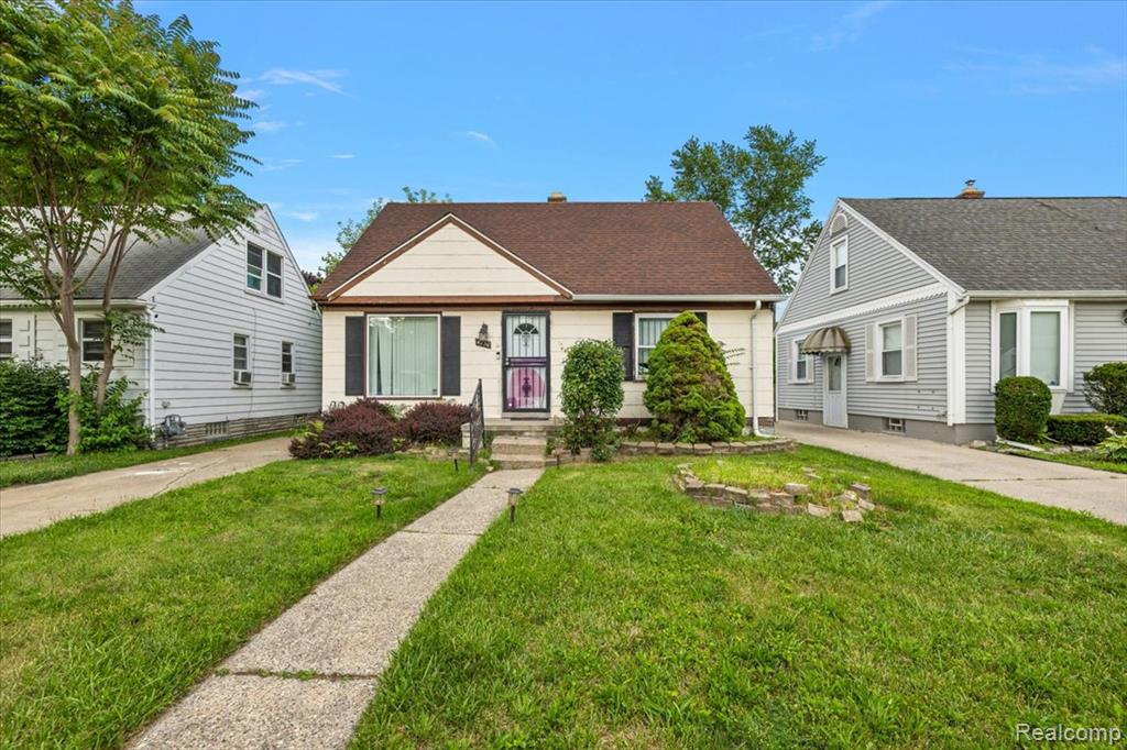 4230 University Place, Detroit, MI 48224 — front exterior