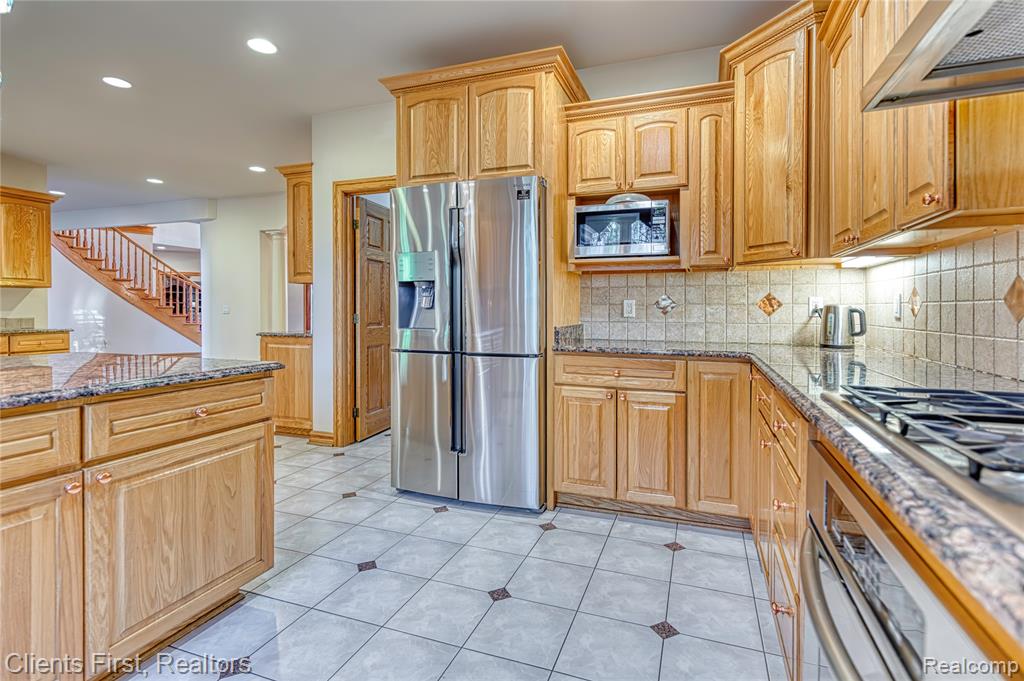 40600 8 Mile Road, Novi, MI 48167 — Photo 29