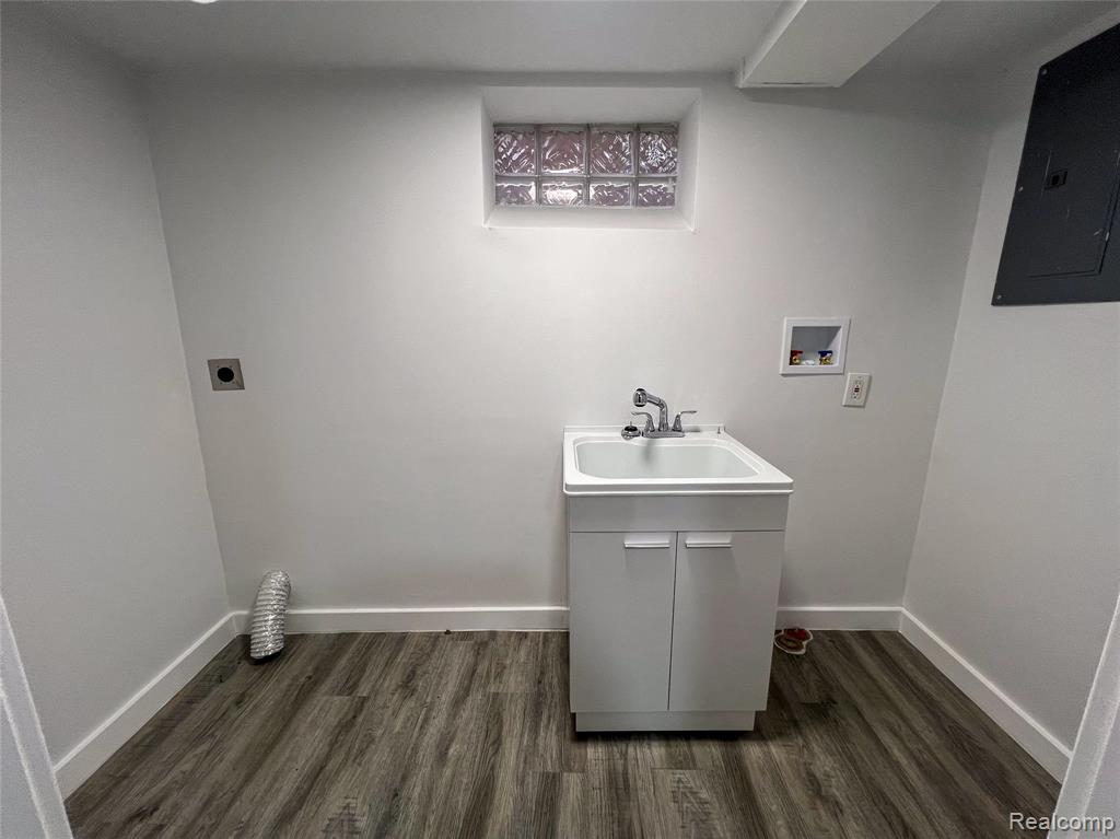 9961 Robson Street, Detroit, MI 48227 — Photo 31