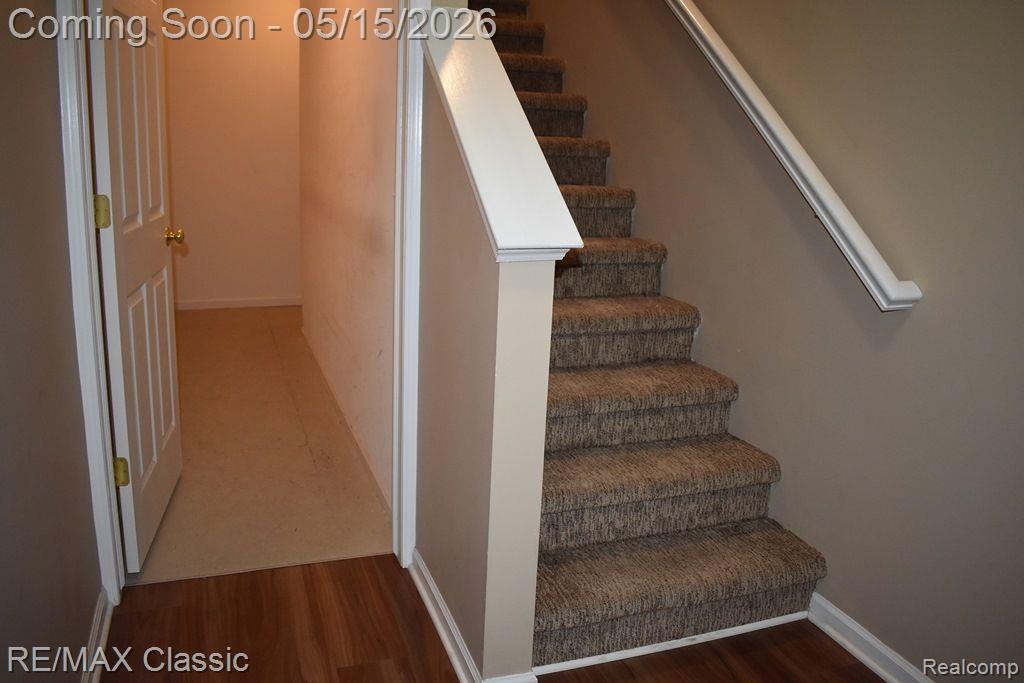 436 BOARDWALK Drive, Walled Lake, MI 48390 — Photo 23