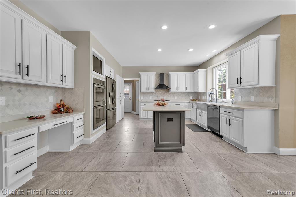 44497 White Pine Circle W, Northville, MI 48168 — Photo 16