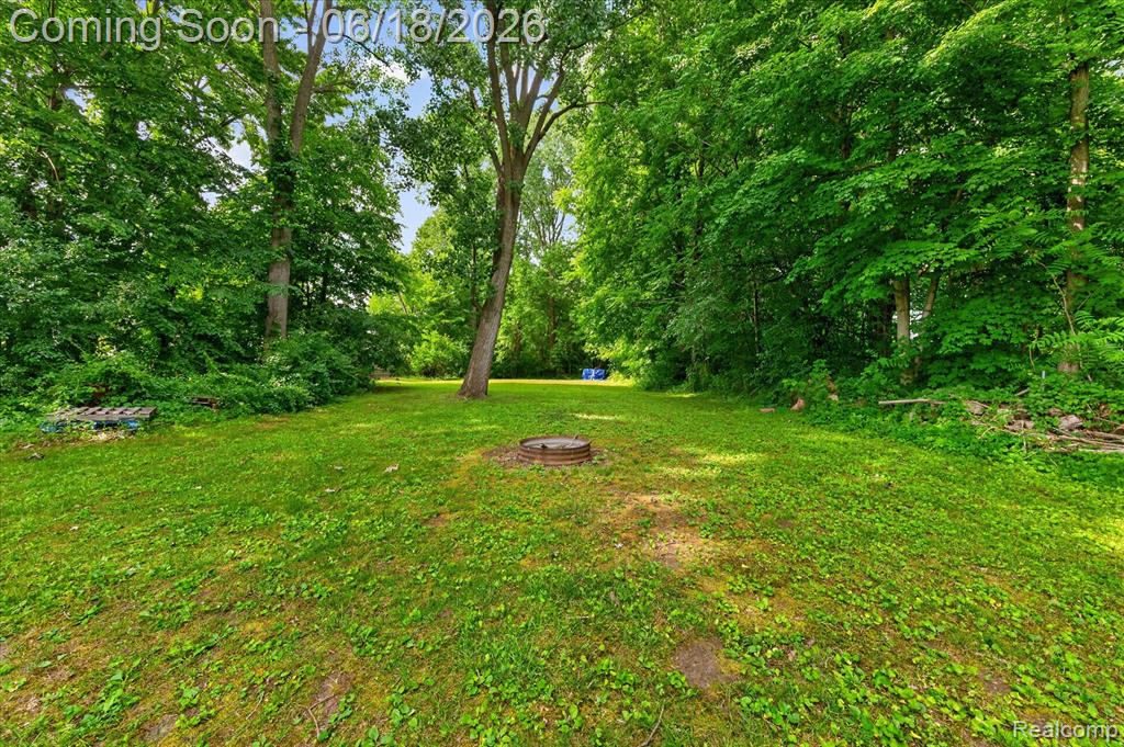 44850 Ecorse Road, Belleville, MI 48111 — Photo 32