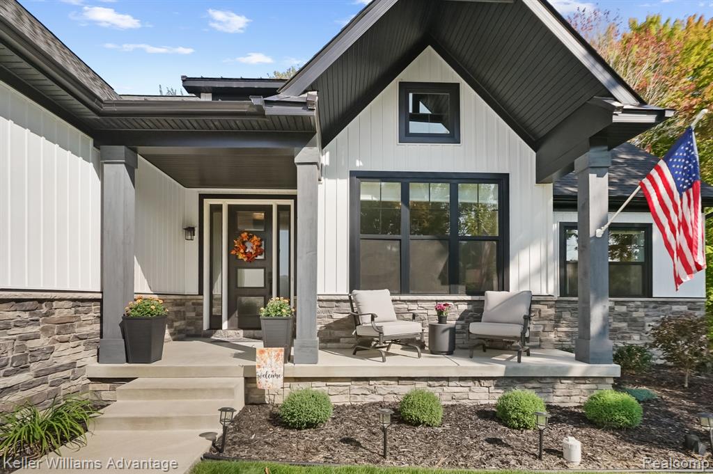 9975 Havendale Drive, Brighton, MI 48114 — Photo 2