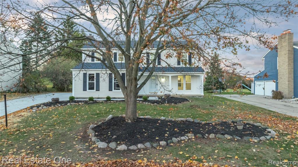 5426 N Piccadilly, West Bloomfield, MI — Photo 3