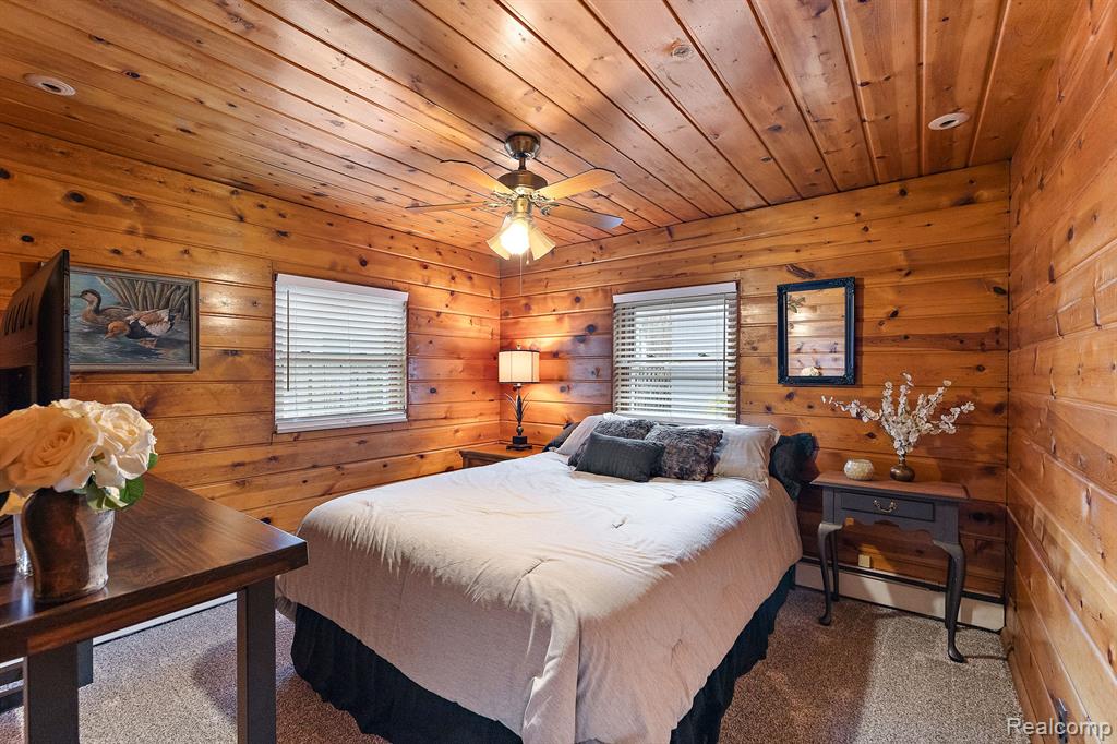 3529 Lakeview Drive, Ortonville, MI 48462 — Photo 28