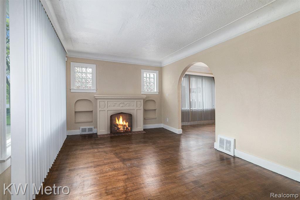5025 Somerset Avenue, Detroit, MI 48224 — Photo 6