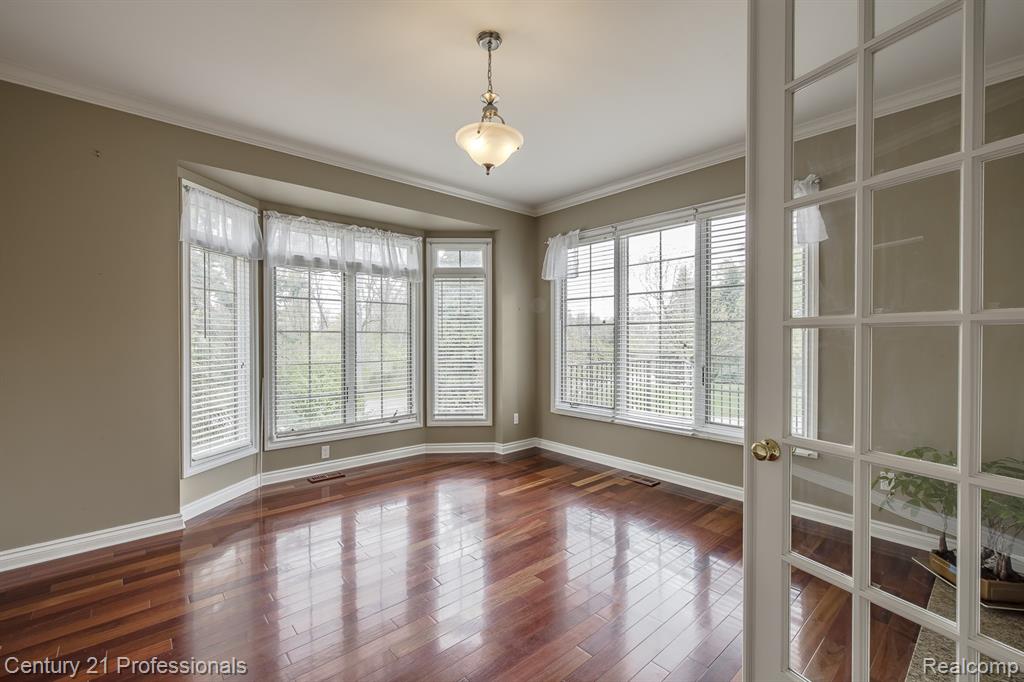 6410 Enclave Drive, Clarkston, MI 48348 — Photo 16