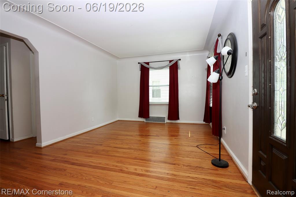 4011 Mildred Street, Wayne, MI 48184 — Photo 3