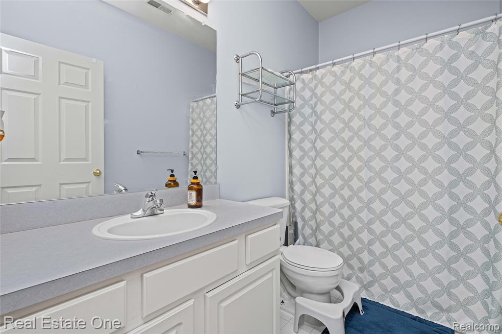 40442 Bay Harbor Lane, Canton, MI 48188 — Photo 19