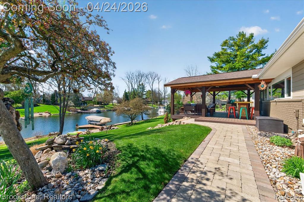 3426 KINGSWAY, Highland, MI 48356 — Photo 6